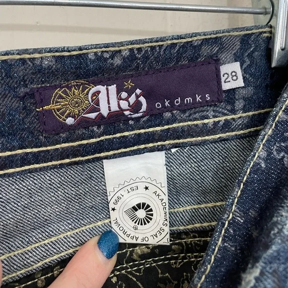 Akademiks Low Rise Boot Cut Jeans Embellished Lace Flap Pocket Women’s Size 28 - Picture 8 of 16